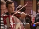Amar - Aparición de Pedro como acordeonista