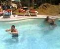gigio e dade in piscina