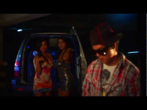 El Ghetto "Los Chamos" - Un Dos Por Tres (Official Video) -