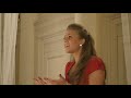 For stereo playback with HQ picture: pause the current video then click here:
http://www.youtube.com/watch?v=06goMev48cA&fmt=18

Soprano vocalist Brittany Mruczek sings the traditional Italian Christmas classic 