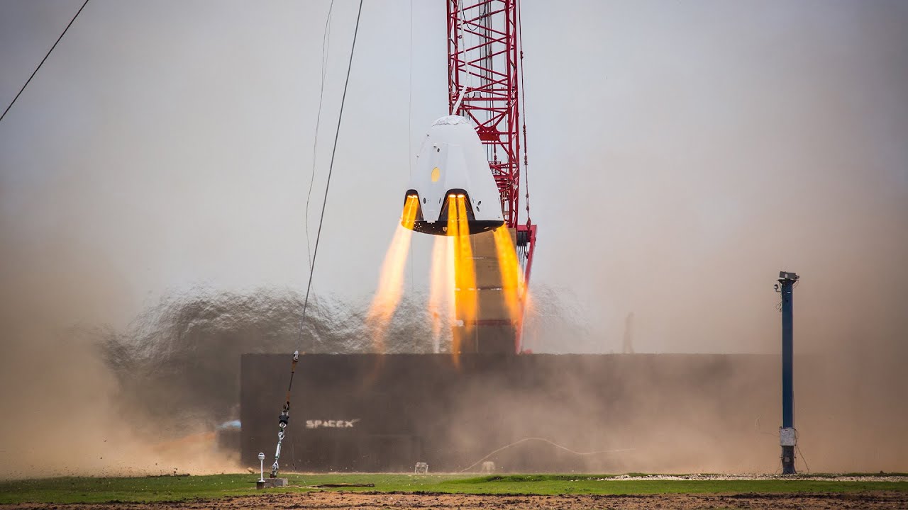 #видео| Огневые испытания двигателей космического корабля SpaceX Dragon V2. Фото.