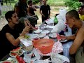 l'inizio della battaglia a colpi di semi di anguria...il commento � di stefano torre