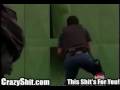 videos de police FAIL! at forced entery