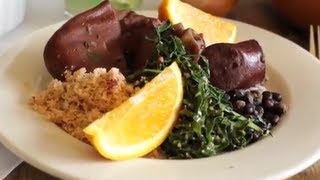 Feijoada brésilienne (ragoût de viande et de haricots noirs)