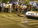 французская полиция работает..