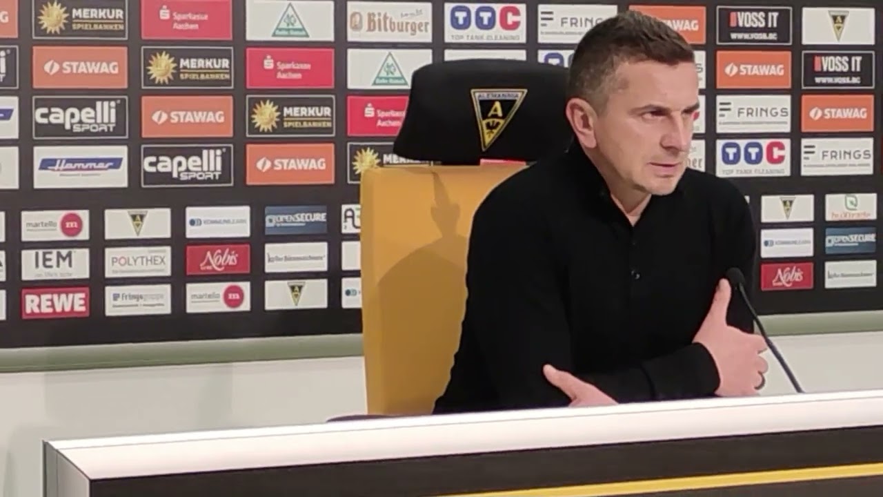  Gesprächspartner Trainer Mersad Selimbegovic, Aachen - Pressekonferenz 3. Liga – 18. Spieltag 