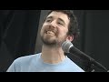 RT @MyHolger: Japandroids. http://bit.ly/boOPoC é incrível como eles conseguem soar leve e pesado ao mesmo tempo.