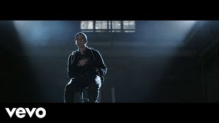 Eminem - Guts Over Fear ft. Sia