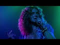 Bekijk muziek clip van Led Zeppelin met Over the Hills and Far Away