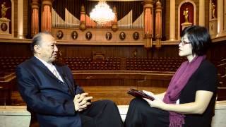 Interview: Dr Stephen Tong ..