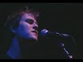 live at shepherds bush empire, london. the video was on the karaoke single that was released in june 2003, so this was filmed sometime before that.

this was tom's first band formation:
cello: oliver kraus (aka oli)
keyboard: olli cunningham
drums: ash soan