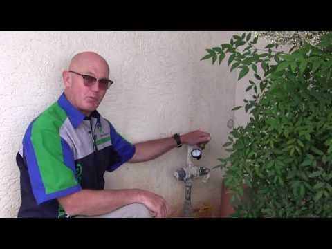 how to test water pressure gauge