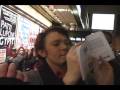 videos de Day 6:  Clay Aiken & Fans Outside 