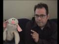 videos de PR Puppet Theatre: Lambo Field, A Sheep With A Story To Tell But Only If You Read It