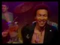 heatwave was an international rhythm and blues/funk band featuring americans johnnie wilder, jr. and keith wilder (vocals) of dayton, ohio, englishman rod temperton (keyboards), spaniard mario mantese (bass), czechoslovakian ernest 