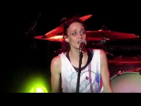 Fiona Apple - Anything We Want - Danbury CT (High-Fidelity Stereo)