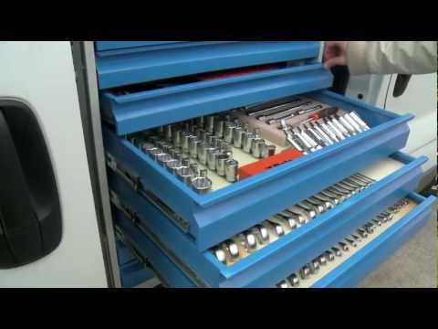 Austro Diesel d�jnyertes szerviz �s alkatr�sz ell�t�si rendszer