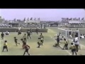Lionel Messi jugando en el potrero !! INCREÍBLE!