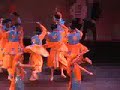 www.iDesiDances.com:: UC Berkeley Raas n\