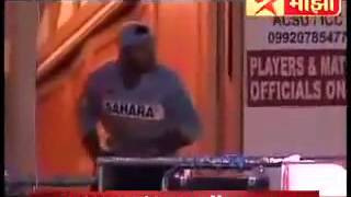 Indian Cricket Dressing Room Fun. Yuvraj Runs behind every cricketer ! Funny