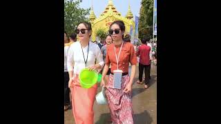 Khmer  - Amazing Happy New year