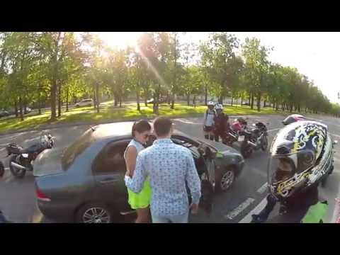 Youtube: Нападение байкеров на машину! (с неожиданным концом!)