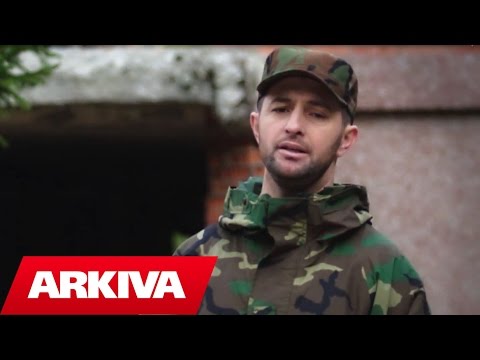 Nipi i Agim Ramadanit i kushton këngë heroit (Video) Nipi i Agim Ramadanit i kushton këngë heroit (Video)