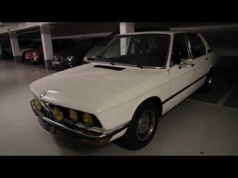 BMW E12 - Quelques vues de ma sympathique BMW 528 E12 ! Il s'agit de la 450ème, sortie d'usine en Février 1975. Moteur M30B28, deux carburateurs double-corps, 165 chev...