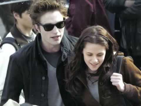 kristen stewart and robert pattinson vanity fair photo shoot. Pictures of Robert Pattinson