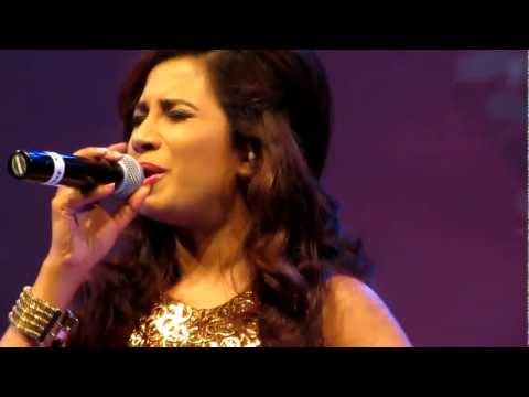 teri meri - Shreya Ghoshal singing teri meri prem kahani at Live in Concert at Doha, Qatar, 2012 Also... Check out this amazing song... donot miss from 2:50 onwards.... ...