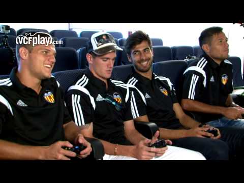ALVES, ANDRÉ, ZUCULINI Y DE PAUL ESTRENAN EN PRIMICIA FIFA 15