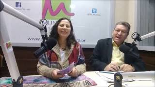 Programa A Luz do Saber com Cigana Dhara Jogando Cartas
