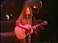 Sheryl Crow - \"Love is a good things\" Live