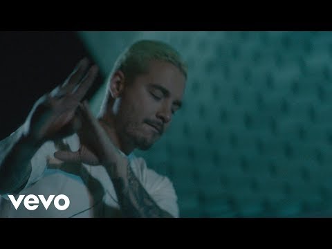 Bobo J Balvin