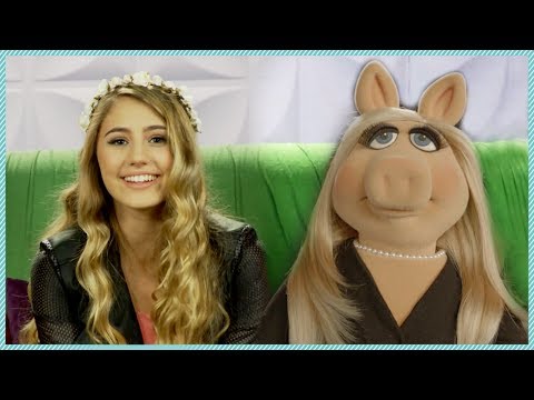 celeb - OOTD wtih Miss Piggy & Teala Dunn! - http://bit.ly/1i1DnUD MUPPETS ON ATV! - http://bit.ly/1kMq1Px The ladies of IMO have a very special guest on the couch, ...