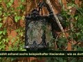 Die Haciendas (große Landgüter) der Halbinsel Yukatan in Mexikosind ein lebendiger Bestandteil der Identität des Landes und dessen Geschichte.In ihr finden sich die Spuren der Kolonialisierung, deswirtschaftlichen Handelns und der mexikanischen Kultur.Unsere Dokumentation erzählt anhand sechs beispielhafterHaciendas : wie es dort früher zuging - aber vor allem was dieheutigen Besitzer aus denehemalig verlassenen Anwesen geschaffen haben :Wir besuchen ein Freilichtmuseum, ein Luxus-Hotel mit Spa undexquisitem Gourmet-Restaurant, ein Veranstaltungszentrum, eineRuine,ein touristisches Ausflugsziel und ein Ökotourismus Hotel.Die Aktivitäten sind vielfältig und leben vom mexikanischenCharme.Autorin :Carmen Wagner (seit 1985 freie Journalistin & hauptsächlich für den WDR tätig)Kamera : Tatjana Reichgruber (seit 1989 in Film- und Fernsehbranche tätig , ausgebildete Kamerafrau und und Geschäftsführerin von CACTUS TV, Mexiko)Musik : heartbreakhotel (alle Rechte im Besitz von CACTUS TV, Mexiko)Produktionsgesellschaft : CACTUS TV S.A. de C.V., Mexiko