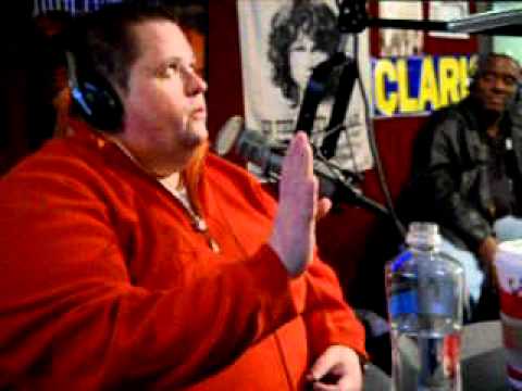 PYX106 - Ralphie Mae in the studio!