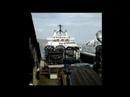 La nave traghetto \"Riace\" in partenza da Messina.