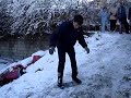 Harry el porreta haciendo snow freestyle