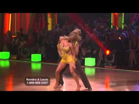 Η σέξι ρούμπα της Κέντρα Γουίλκινσον! (BINTEO)