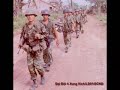 Chung Thuỷ Văn Phụng, Ngọc Trân hát