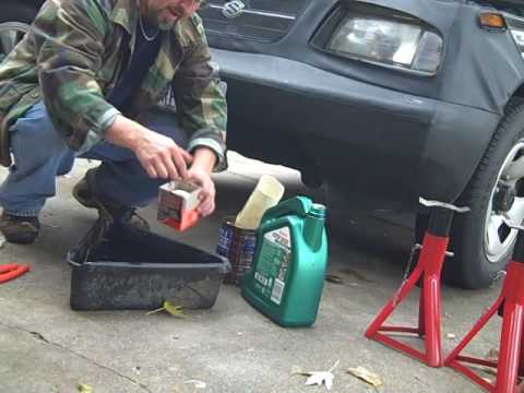 how to change the oil in a car