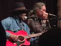 honeyboy plays the blues at the university of toledo.
video provided by http://thelonemicrophone.blogspot.com