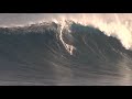 The biggest swell in several years lashed the Hawaiian Islands on December 7, 2009 and Pe'ahi (aka Jaws) on Maui came to life for the cleanest tow-surfing session in ages. An all-star crew was on it, resulting aa number of waves which may figure in the 2009/10 Billabong XXL Big Wave Awards. Plus wipeouts, some really good wipeouts. For more see billabongxxl.com