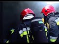 Ćwiczenia strażaków w komorze rozgorzeniowej
