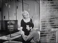 Matu?ka + Pilarová - Jdem tmou Matu?ka + Pilarová - Jdem tmou
