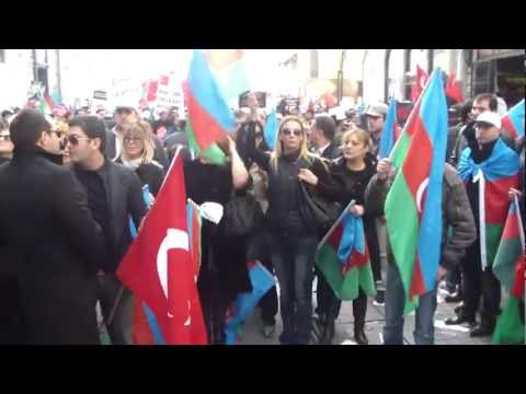 Mugenniler - adlarını bilmirem. uzden tanıyıram. gelmişdiler Taksime mitinge.