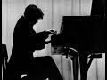Gould plays Bach\