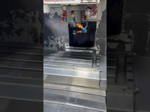 2002 MILLTRONICS RW12 Vertical Machining Centers | 520 Machinery Sales LLC (1)