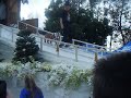 ROSE PARADE 2010 SNOW BOARDING BULL DOG
